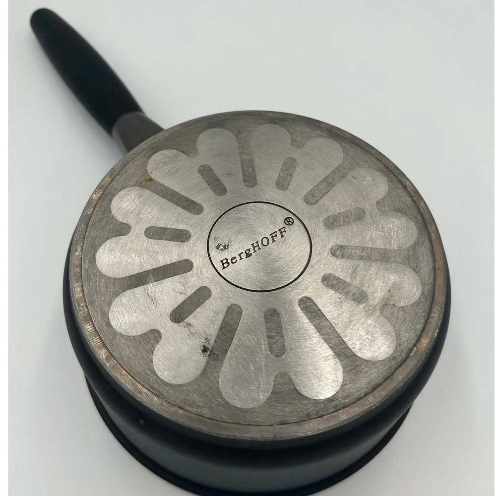BergHOFF Non-Stick Saucepan with Glass‎ Lid Black Interior Induction Base